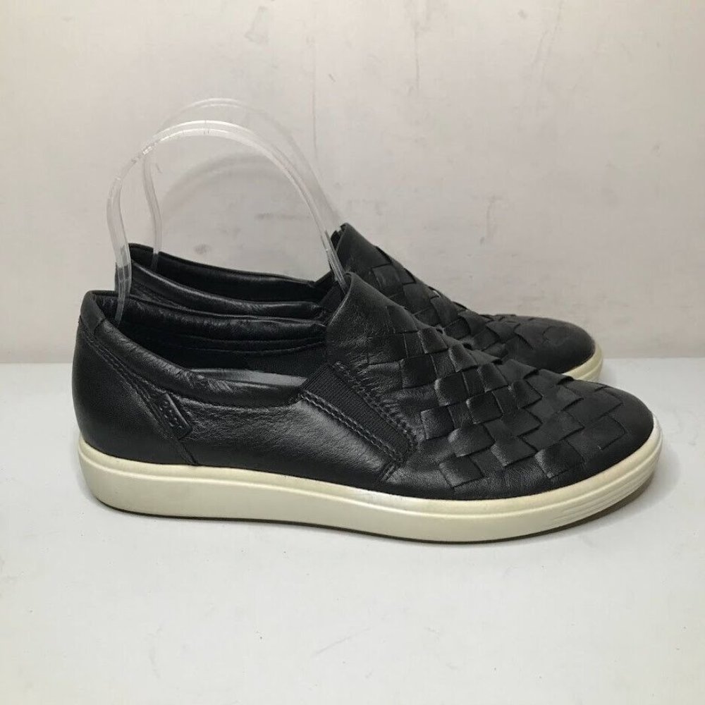 Ecco Soft 7 Woven Shoes Womens 38 US 7-7.5 Black Leather Comfort Slip On Shoe